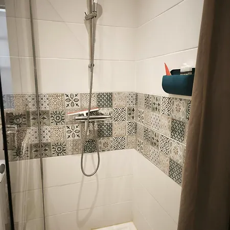 Apartamento Petit Parc - Thermes 200m - Face Au Parc - Hypercentre